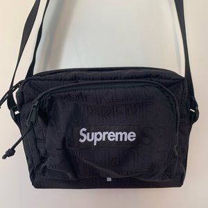 Supreme Shoulder Bag SS19